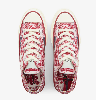 Isabel Mar Converse