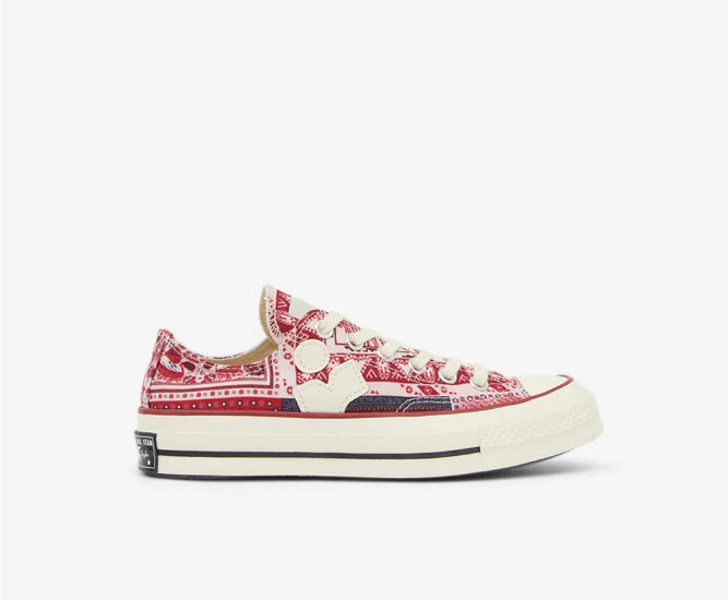 Isabel Mar Converse